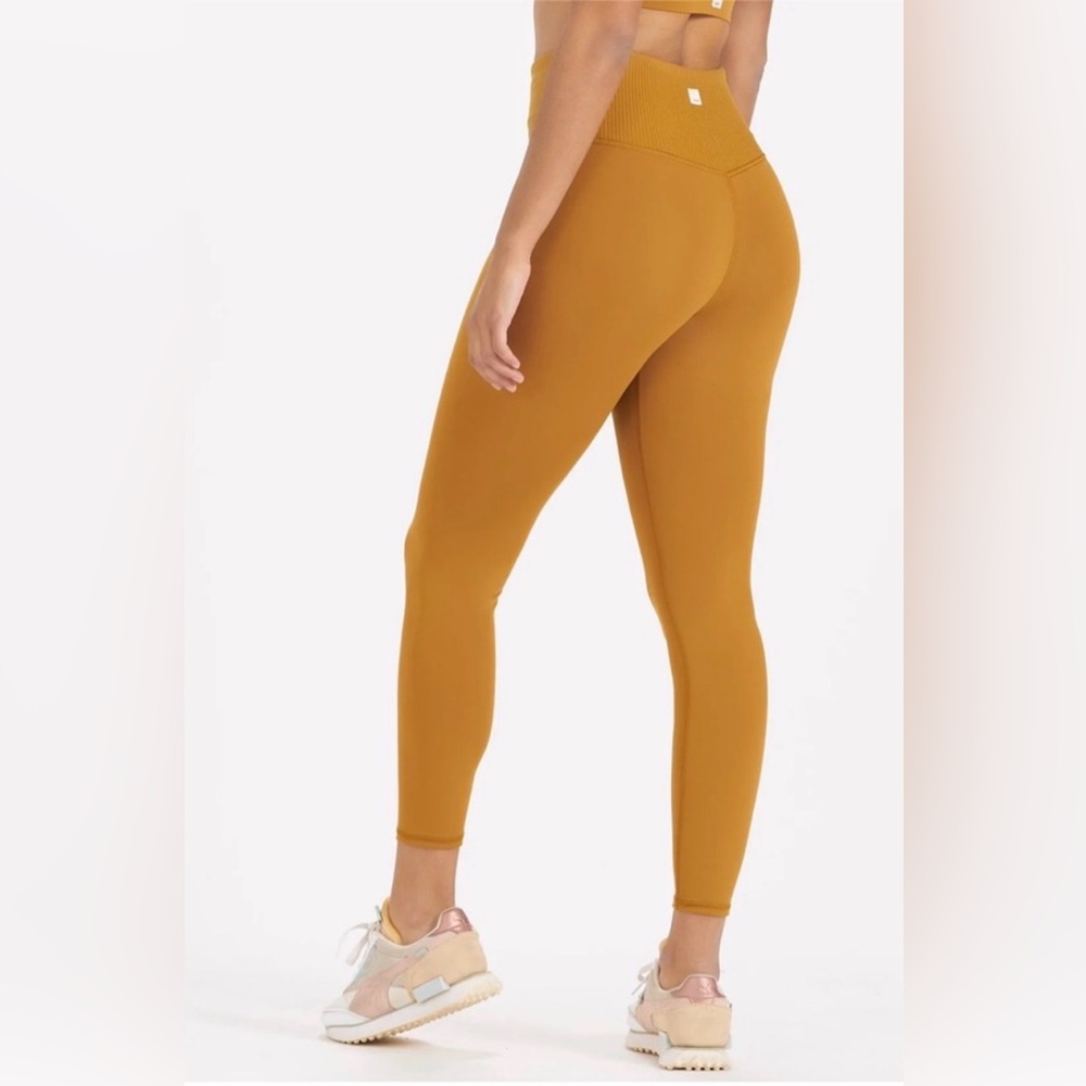 Vuori Ribbed Studio Leggings XS NWT Mustard Gold High Rise Yoga Pants $110